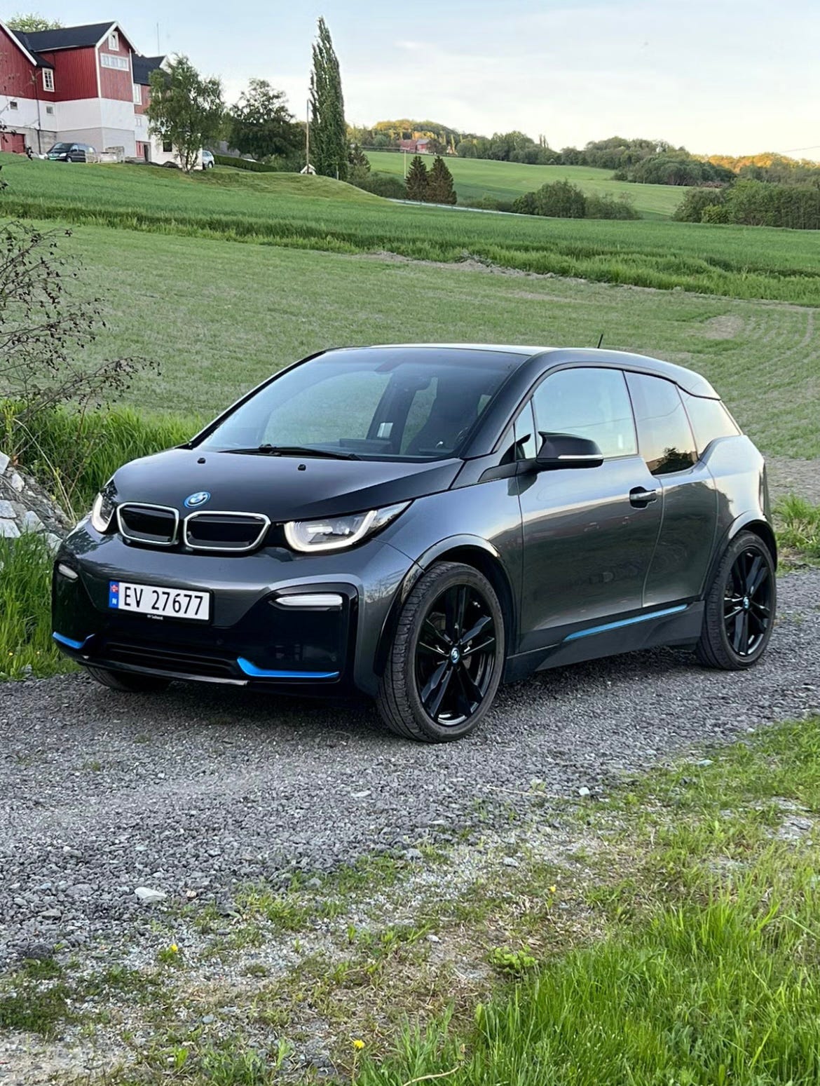 BMW i3s