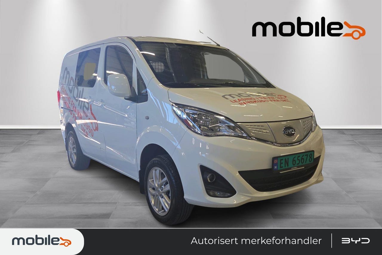 BYD T3