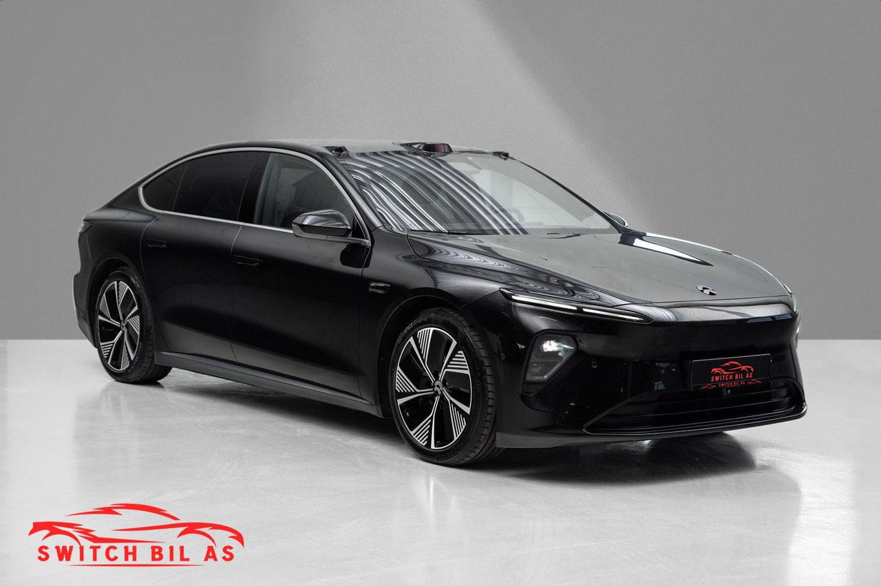 NIO ET7
