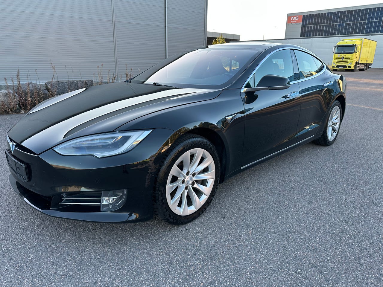 Tesla Model S