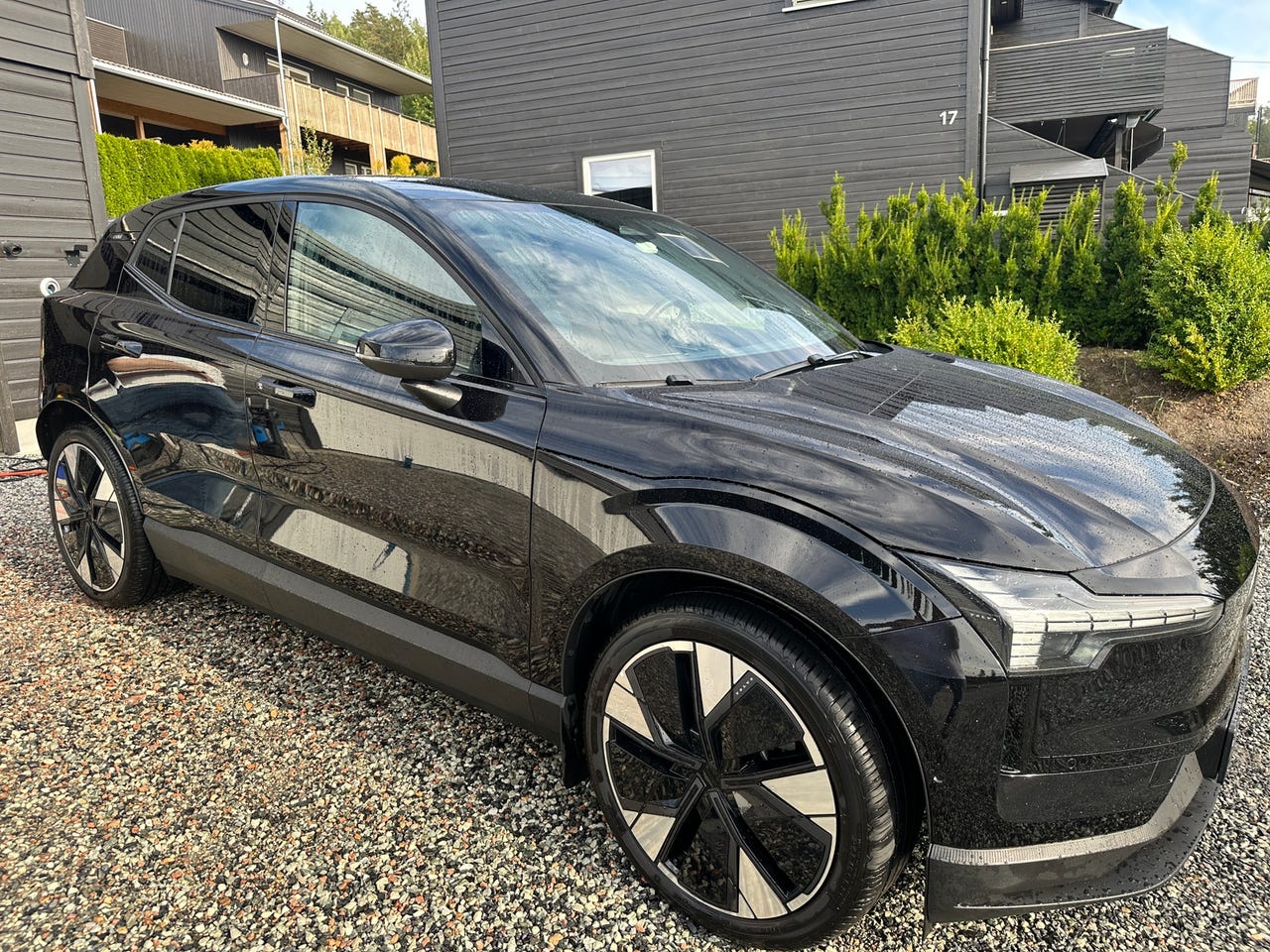 Volvo EX30