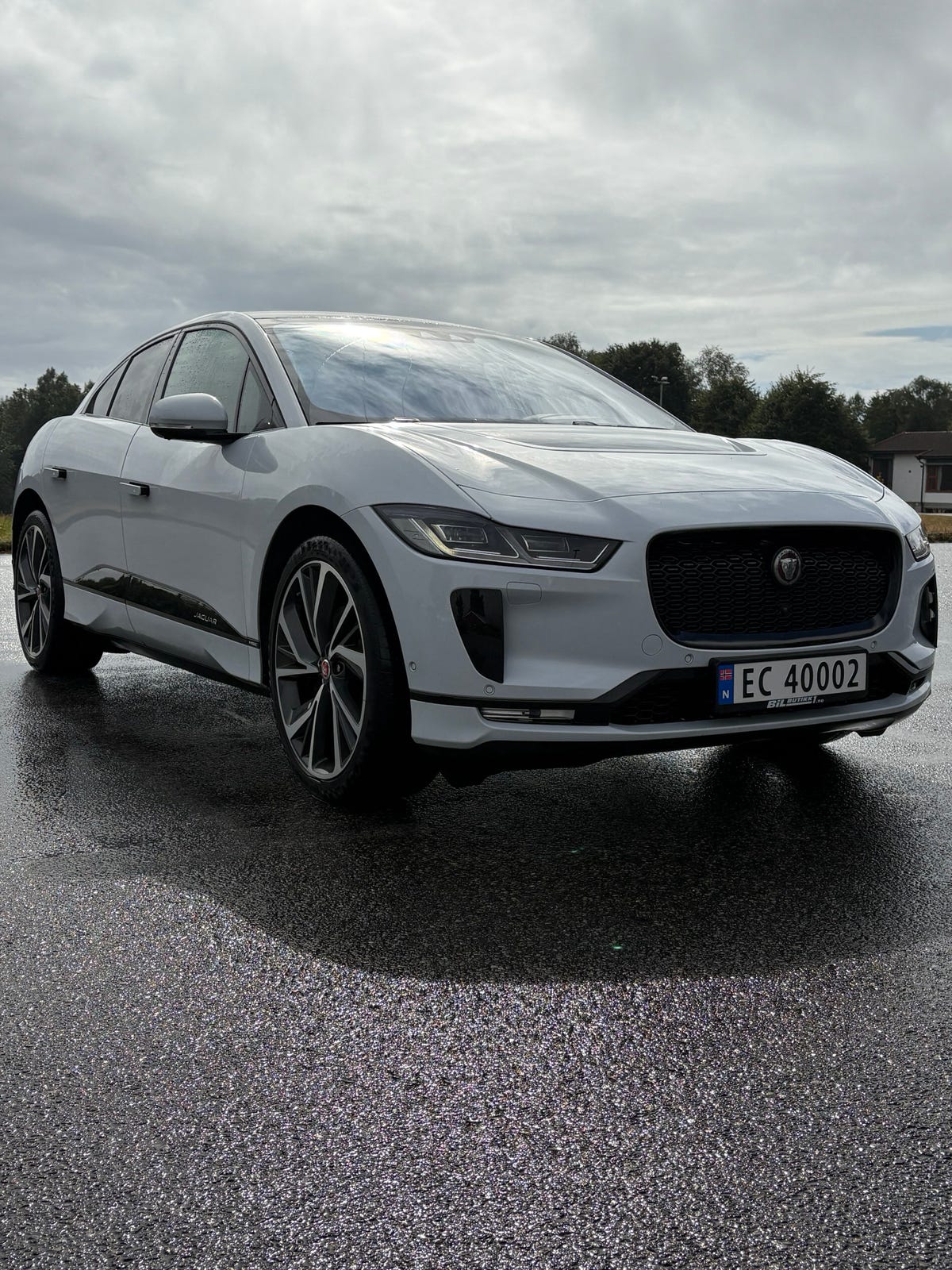Jaguar I-PACE