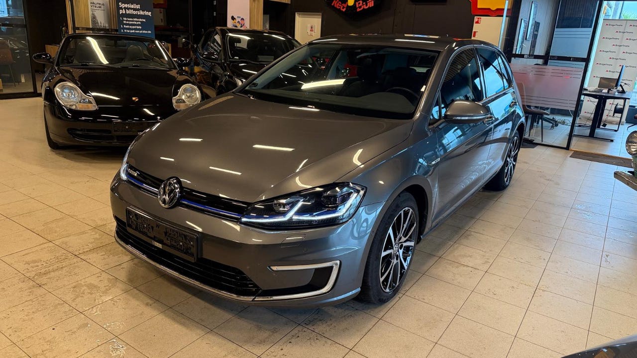 Volkswagen e-Golf VII