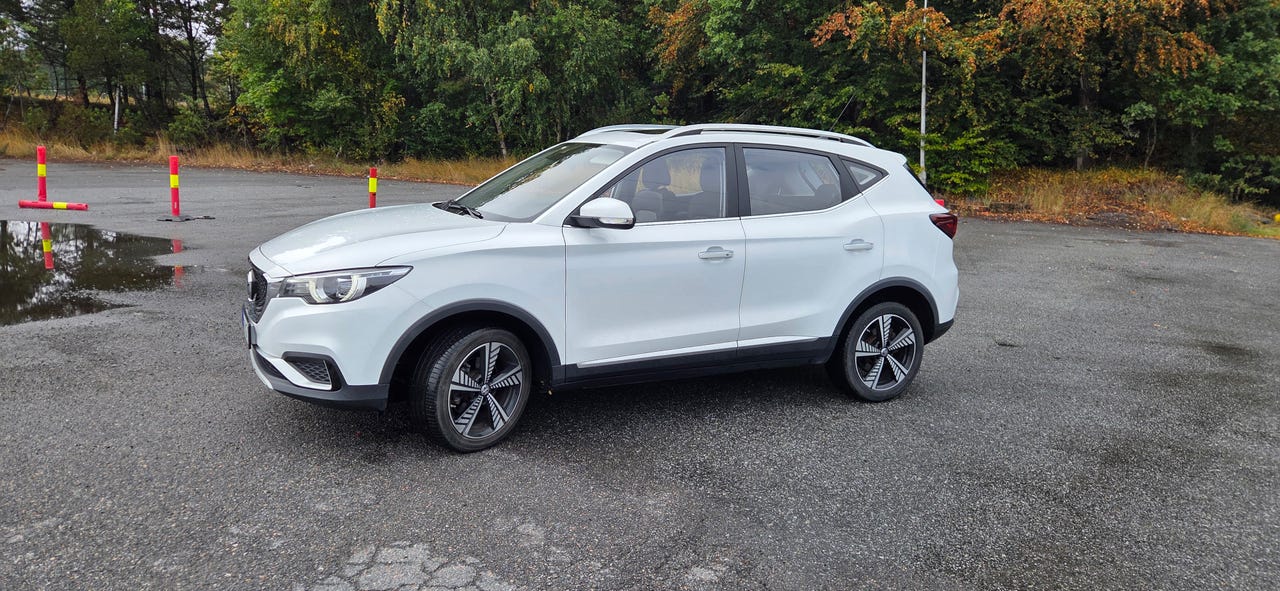 MG ZS EV