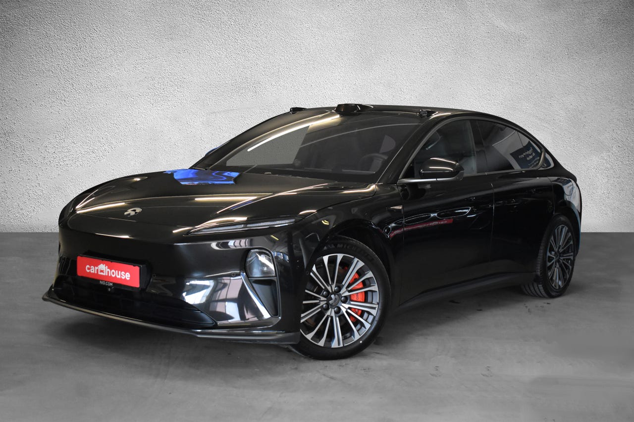 NIO ET5