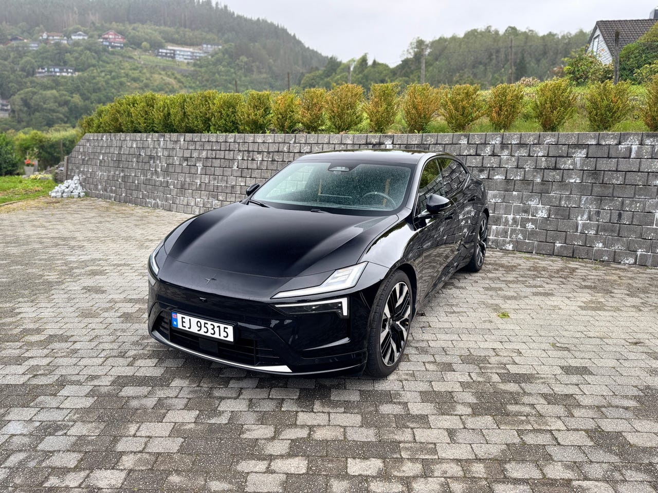 Polestar 4