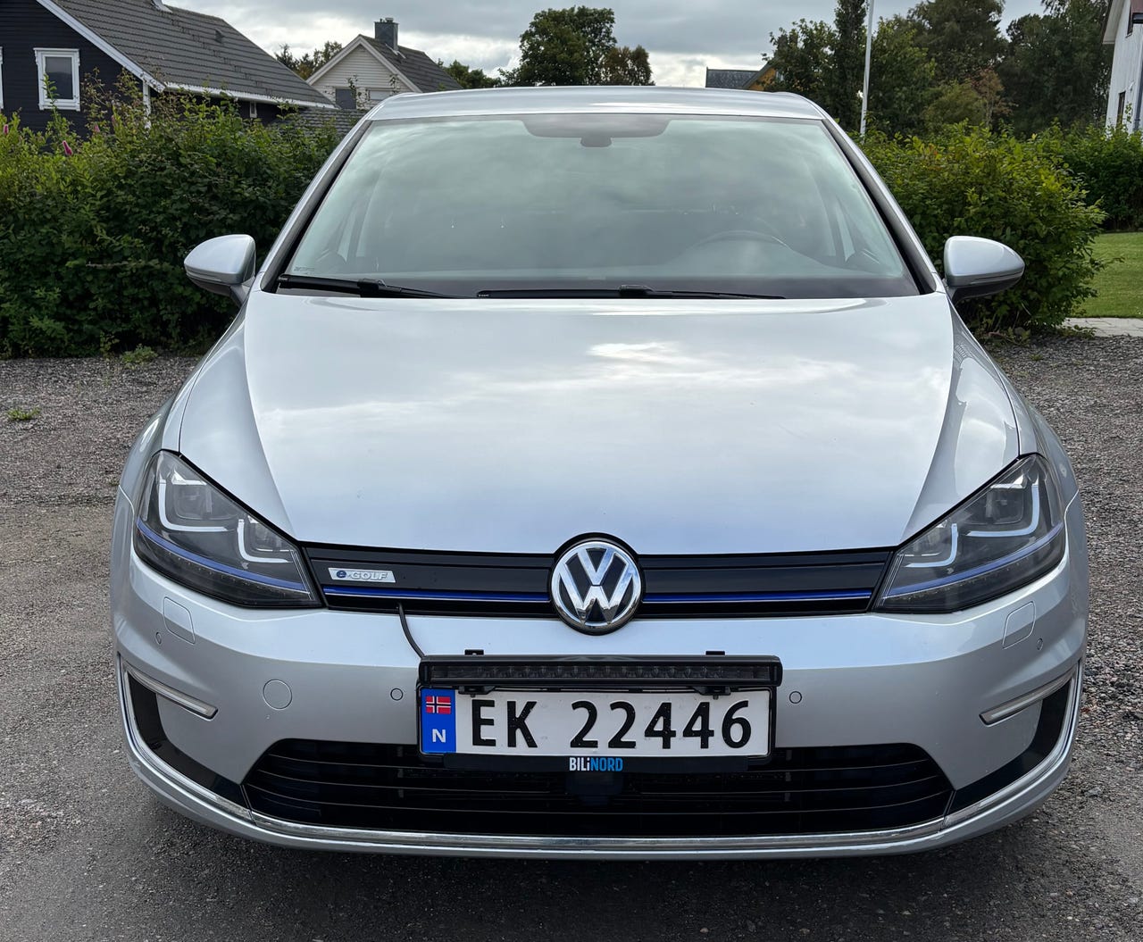 Volkswagen e-Golf VII