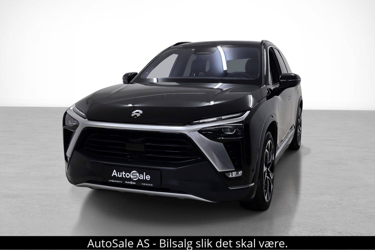 NIO ES8