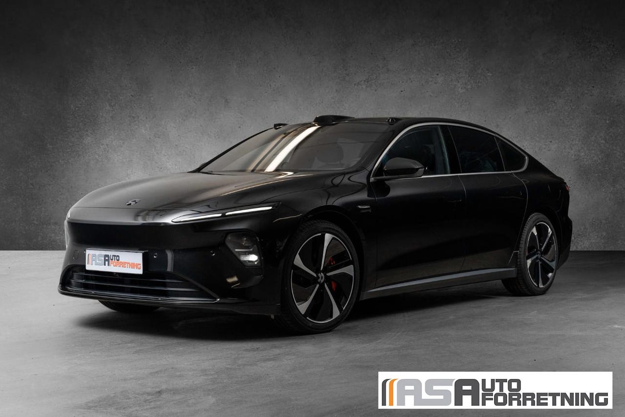 NIO ET7