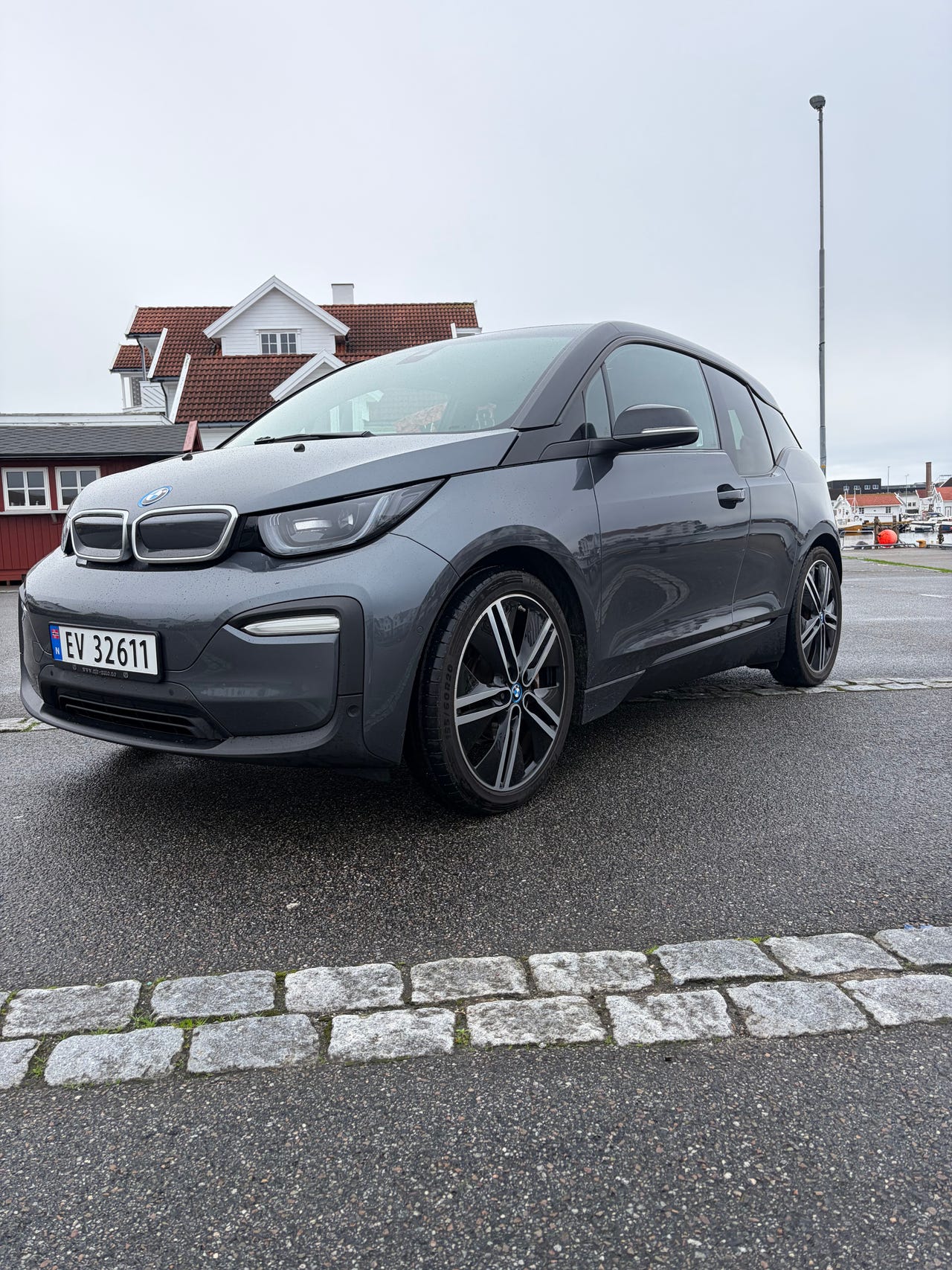 BMW i3