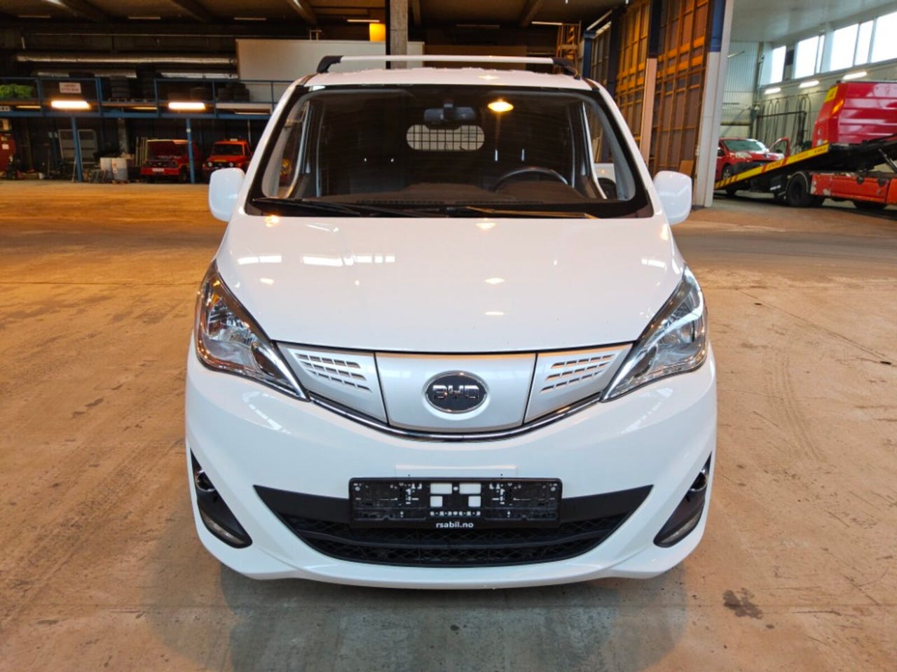 BYD T3