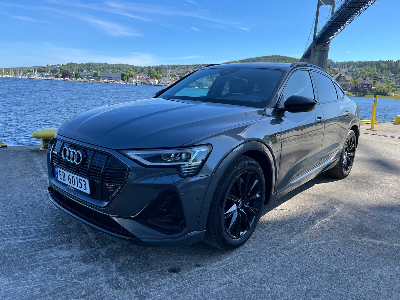 Audi e-tron