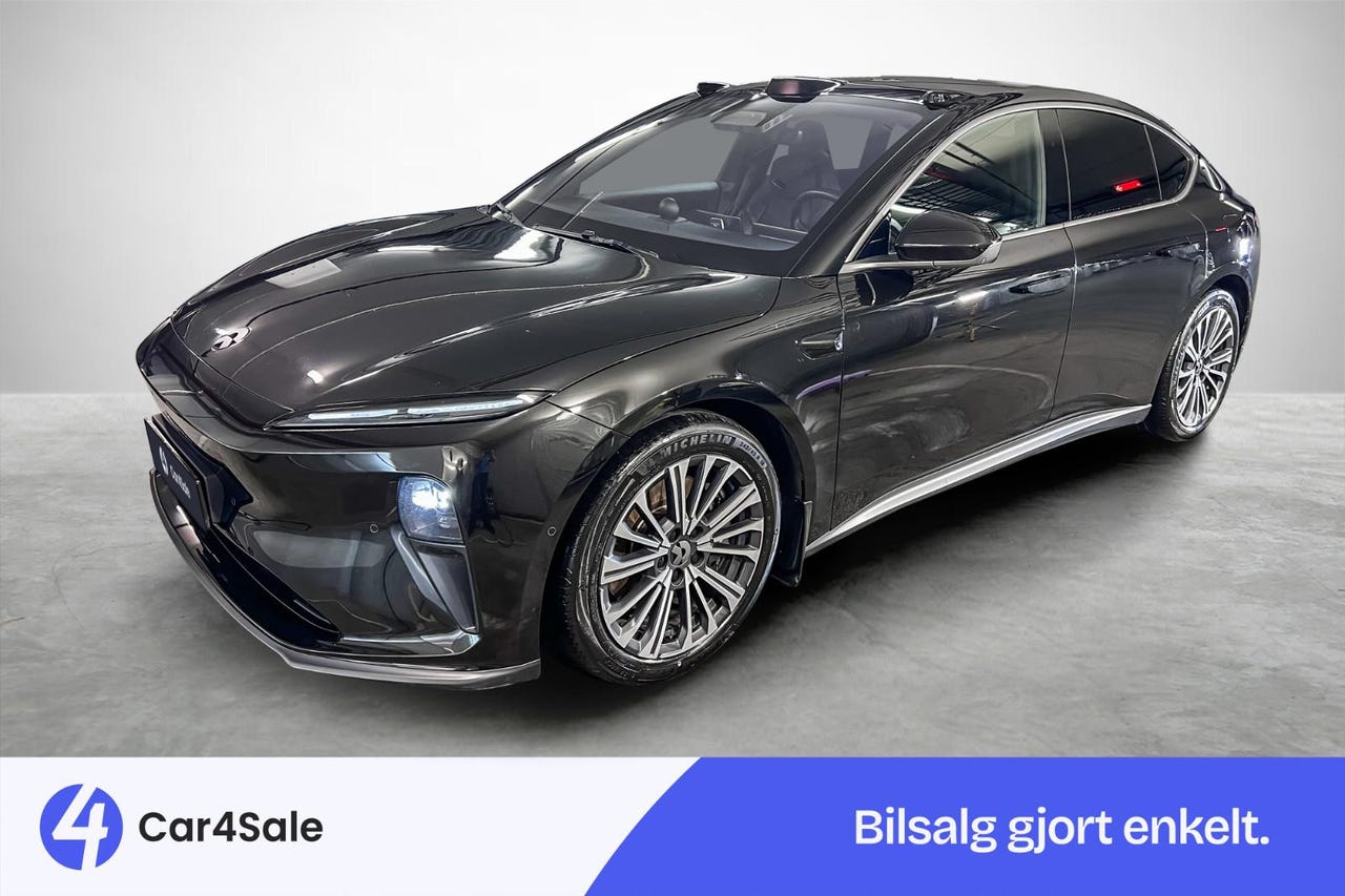 NIO ET5