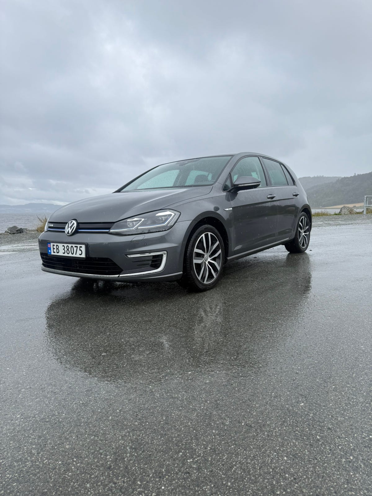Volkswagen e-Golf VII