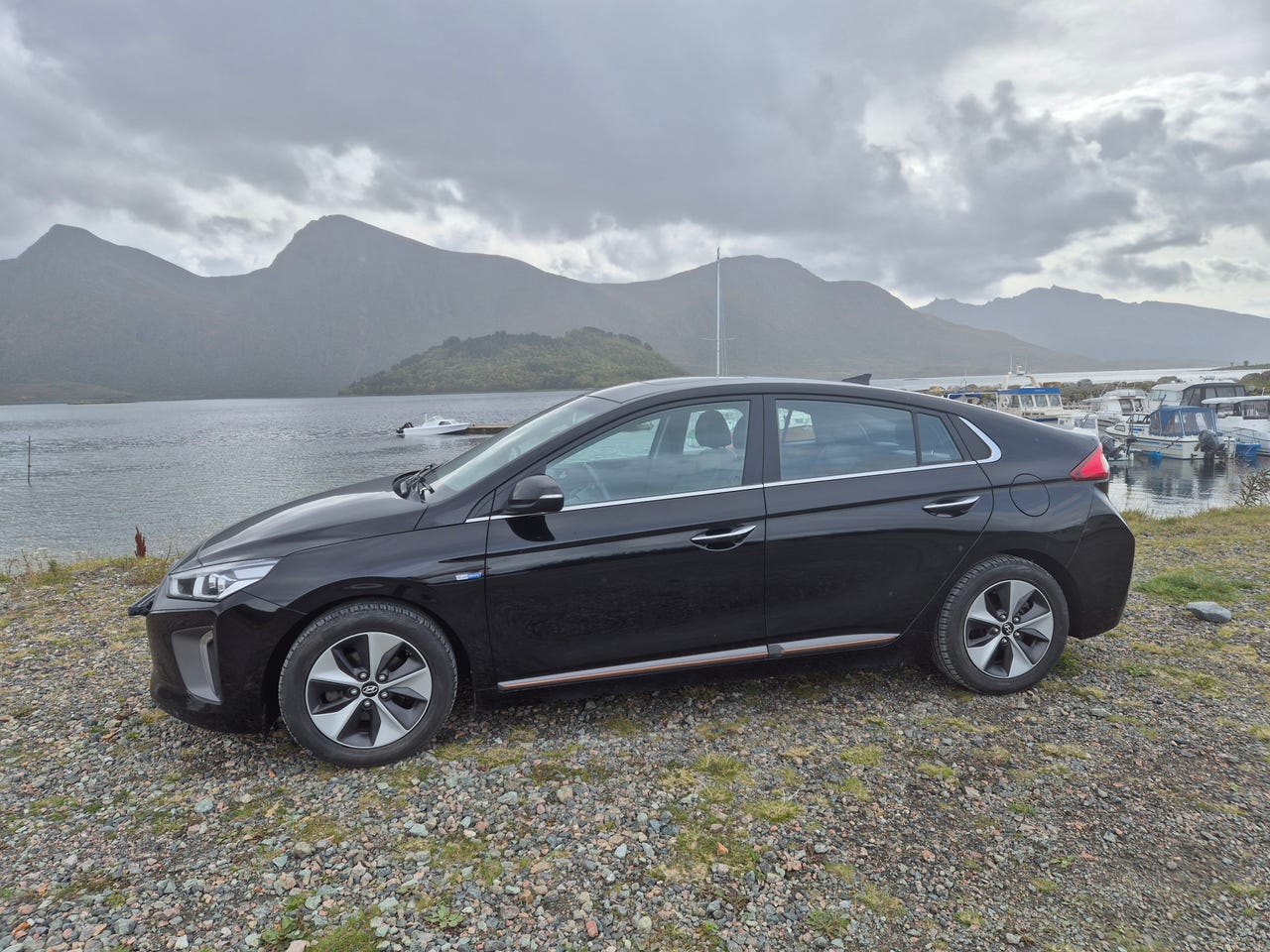 Hyundai IONIQ