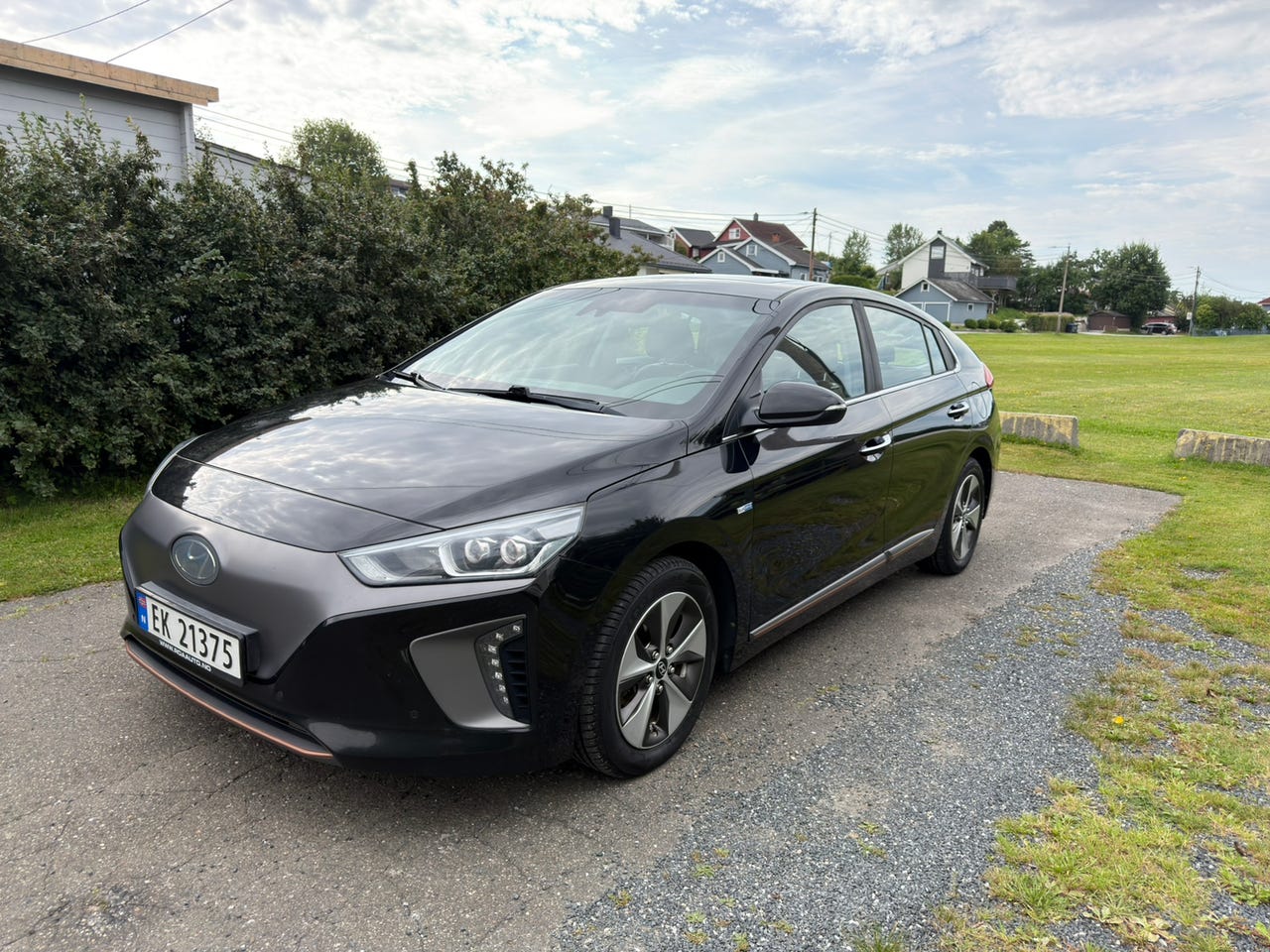 Hyundai IONIQ