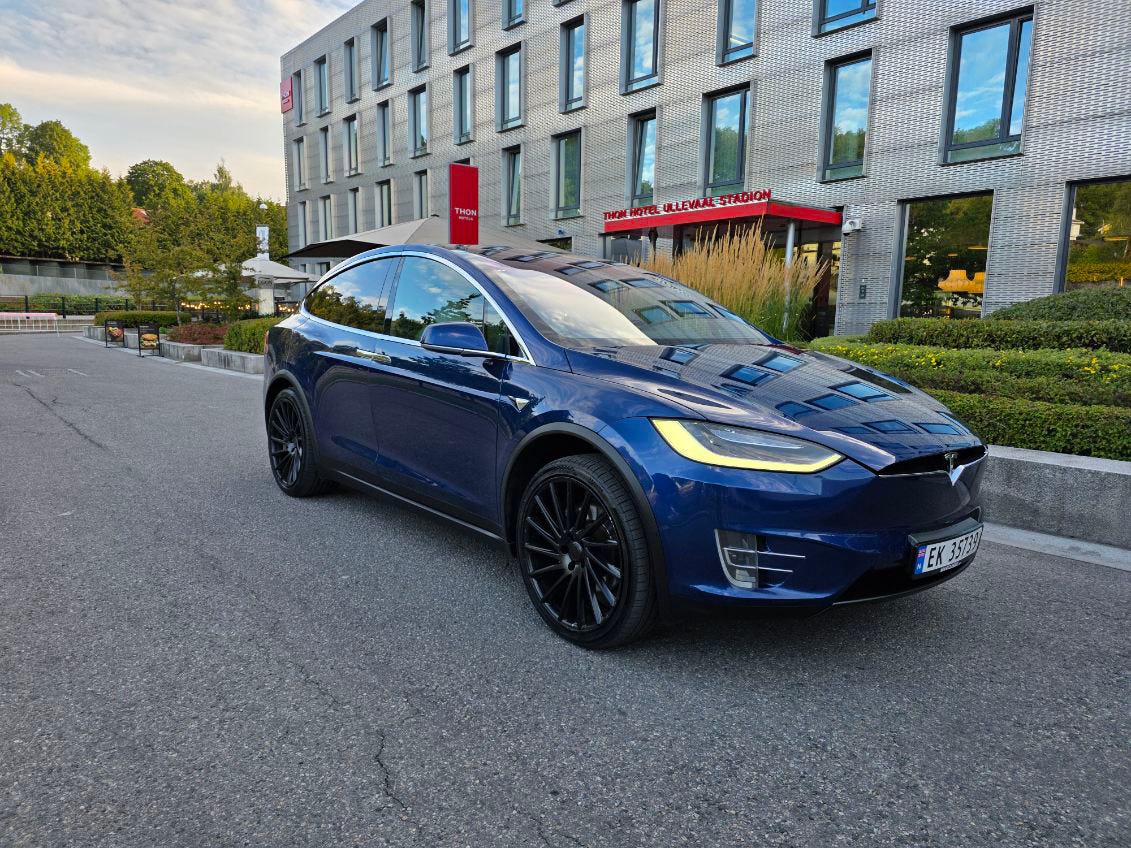 Tesla Model X