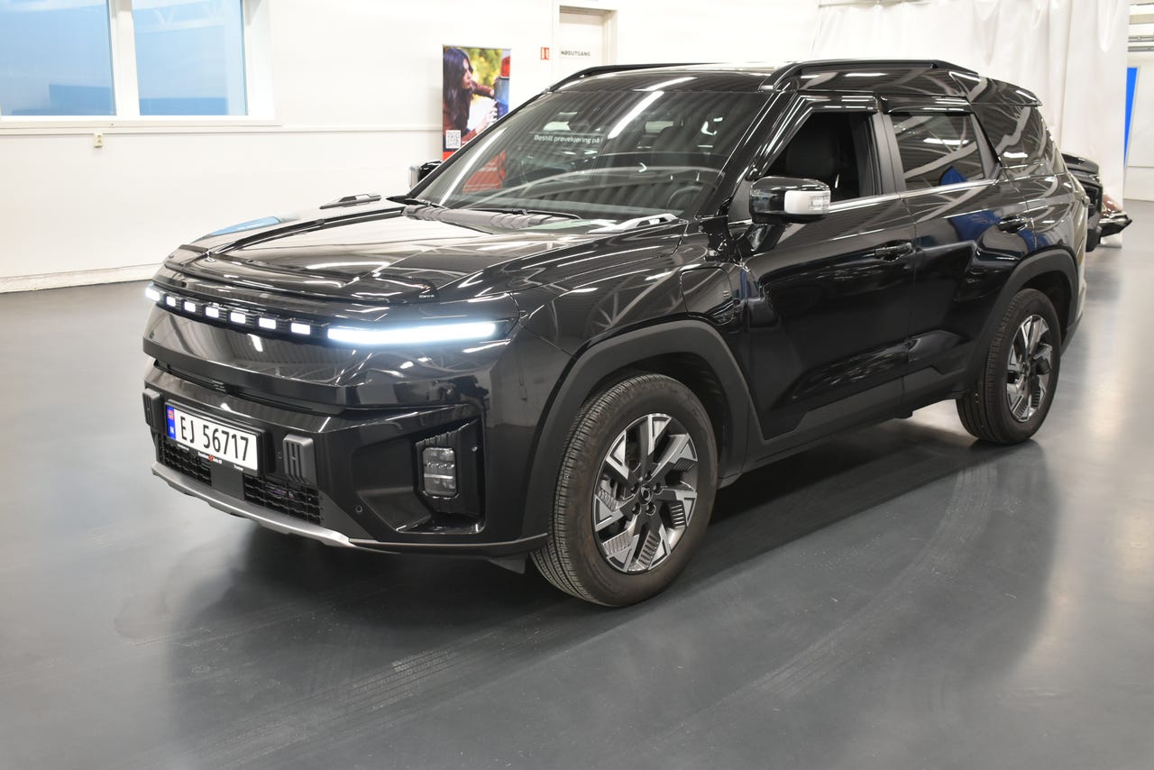 KGM Torres EVX