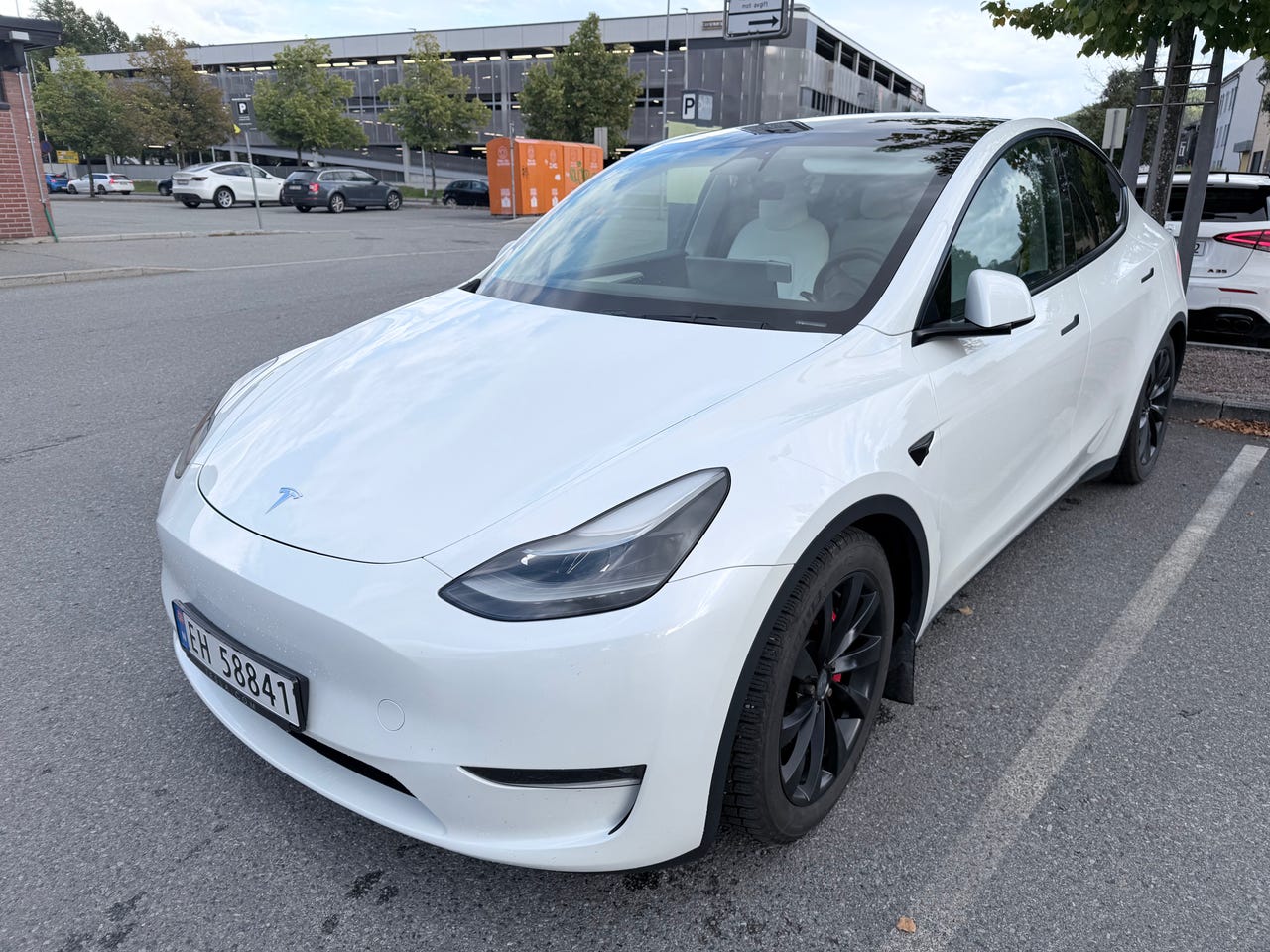 Tesla Model Y