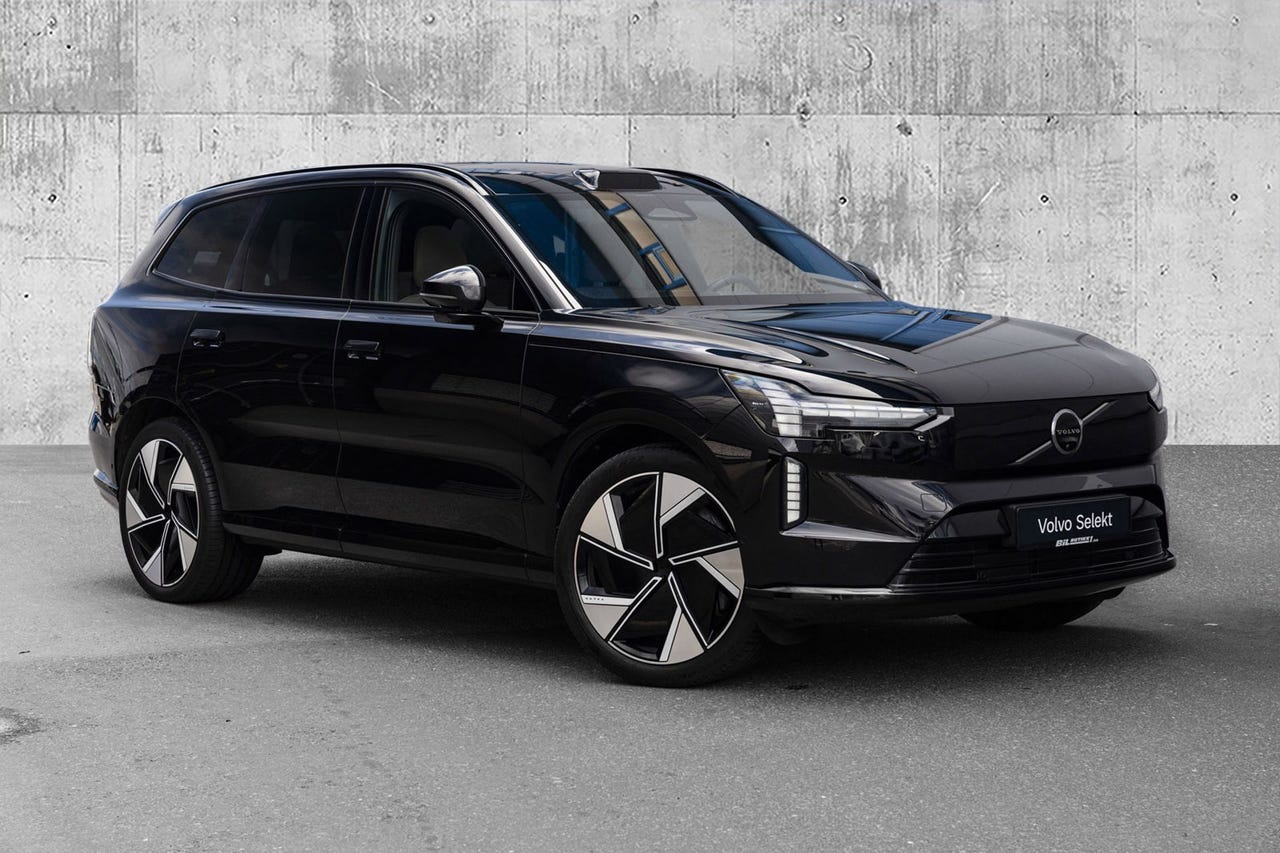 Volvo EX90