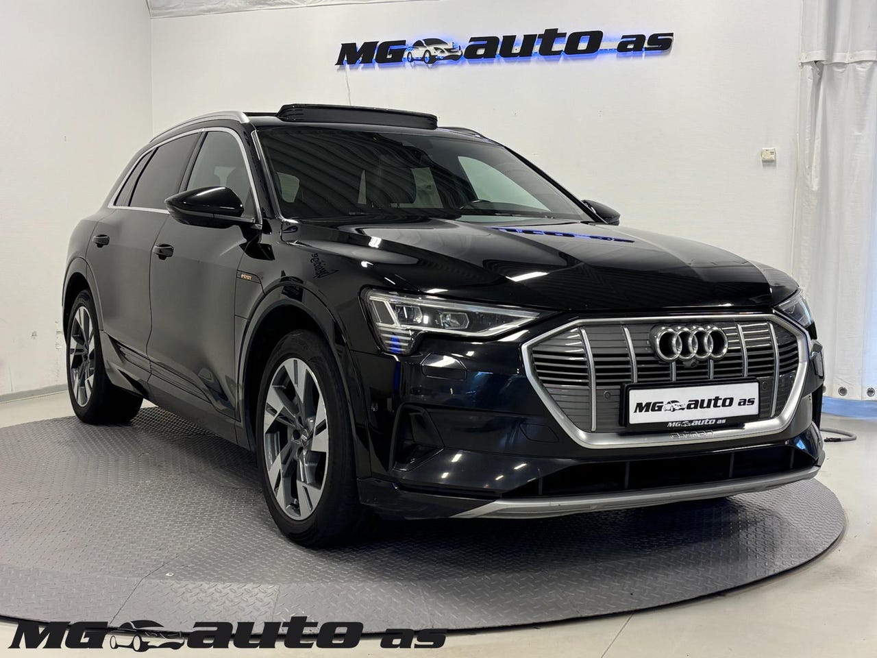 Audi e-tron