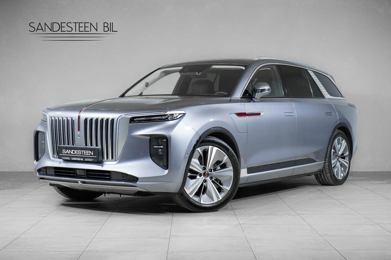 Hongqi E-HS9