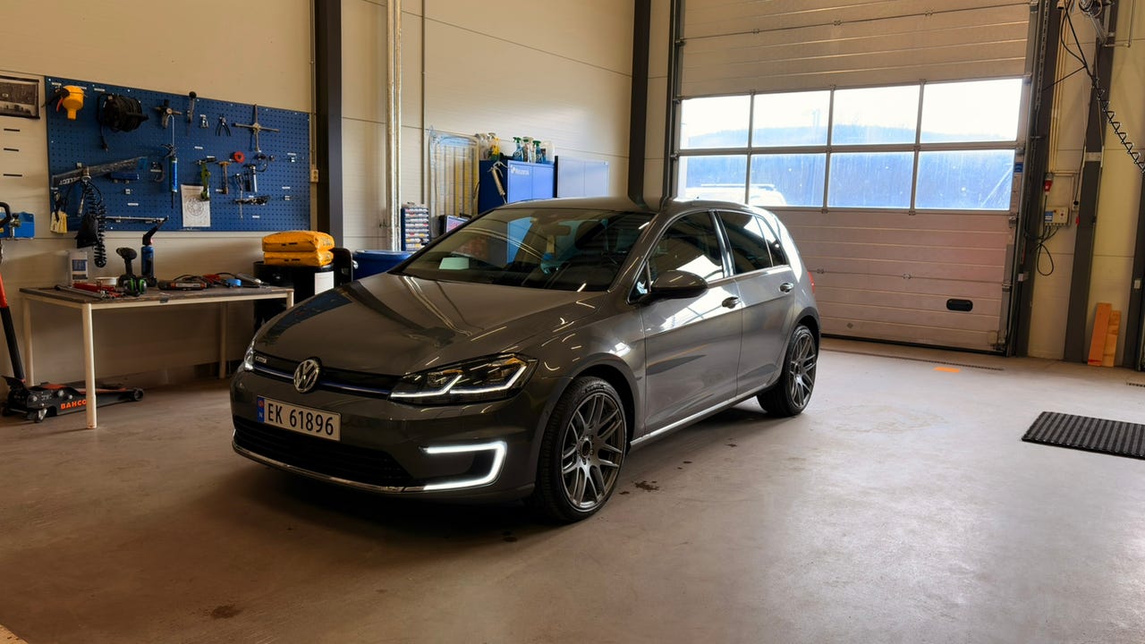 Volkswagen e-Golf VII