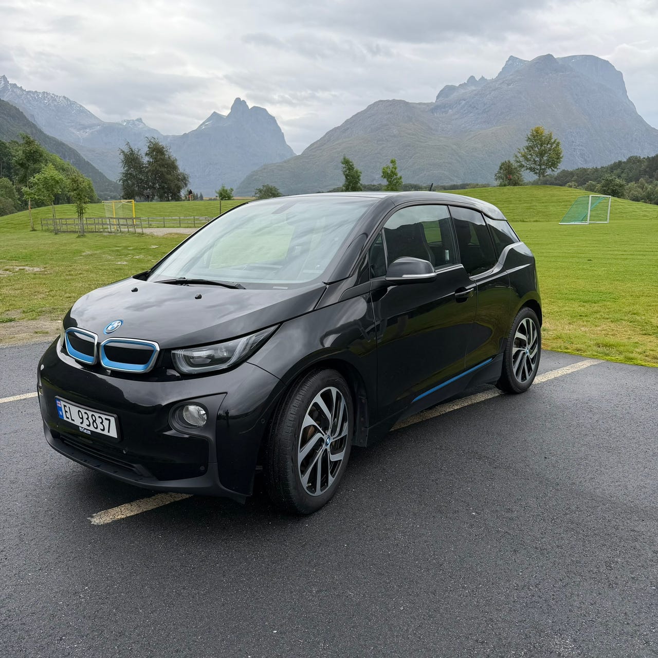 BMW i3