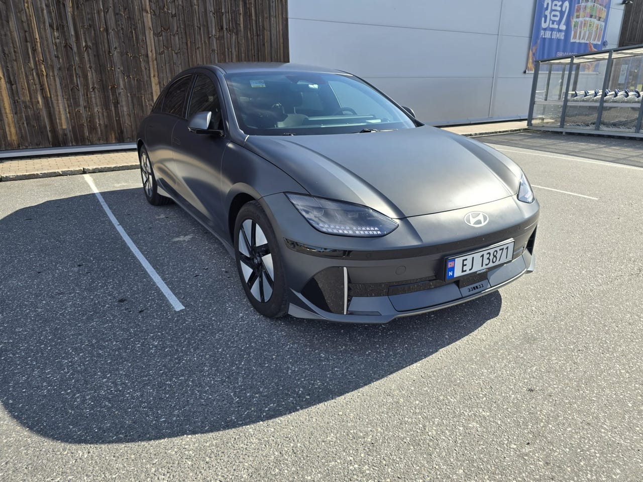 Hyundai Ioniq 6