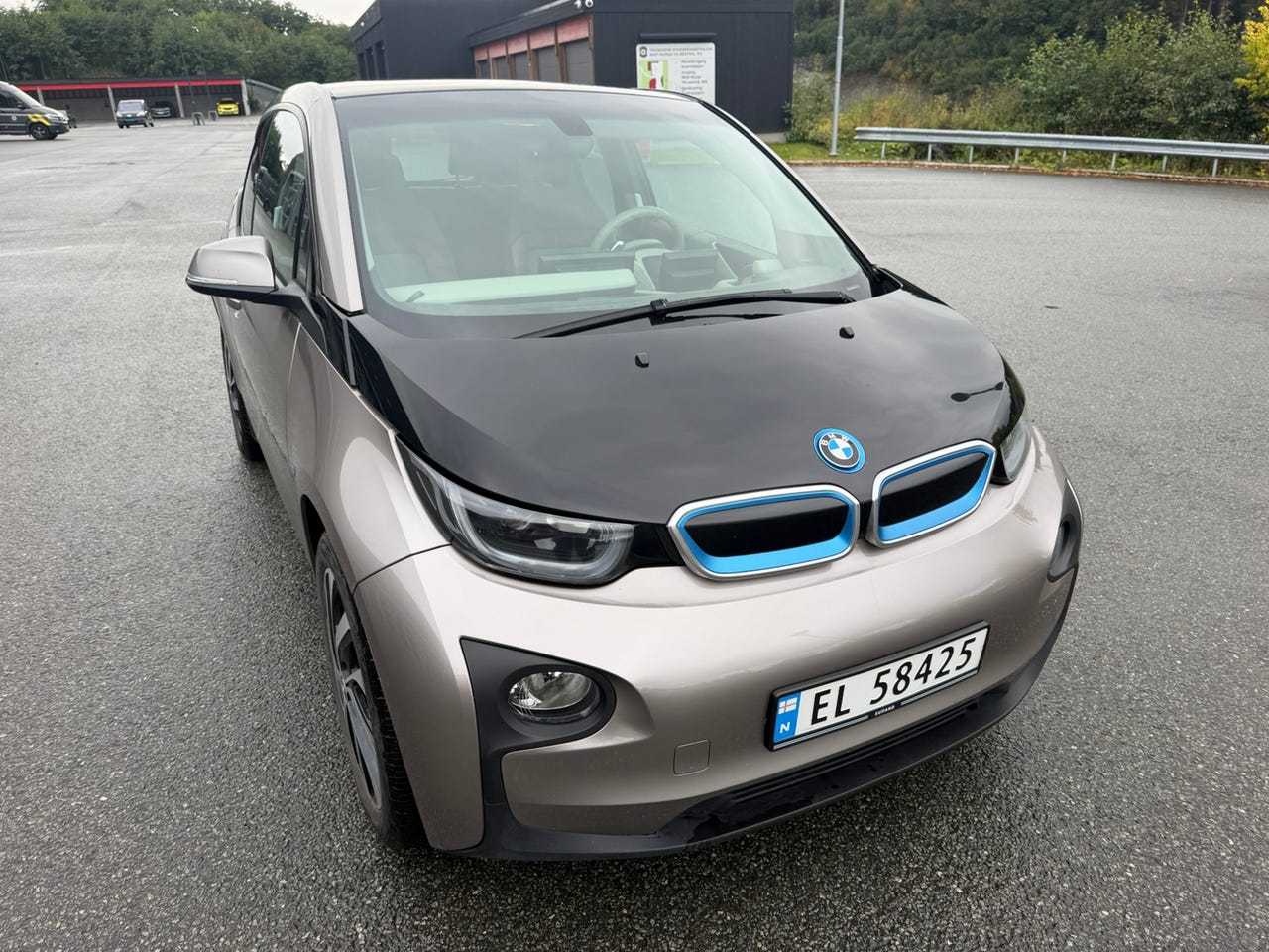 BMW i3
