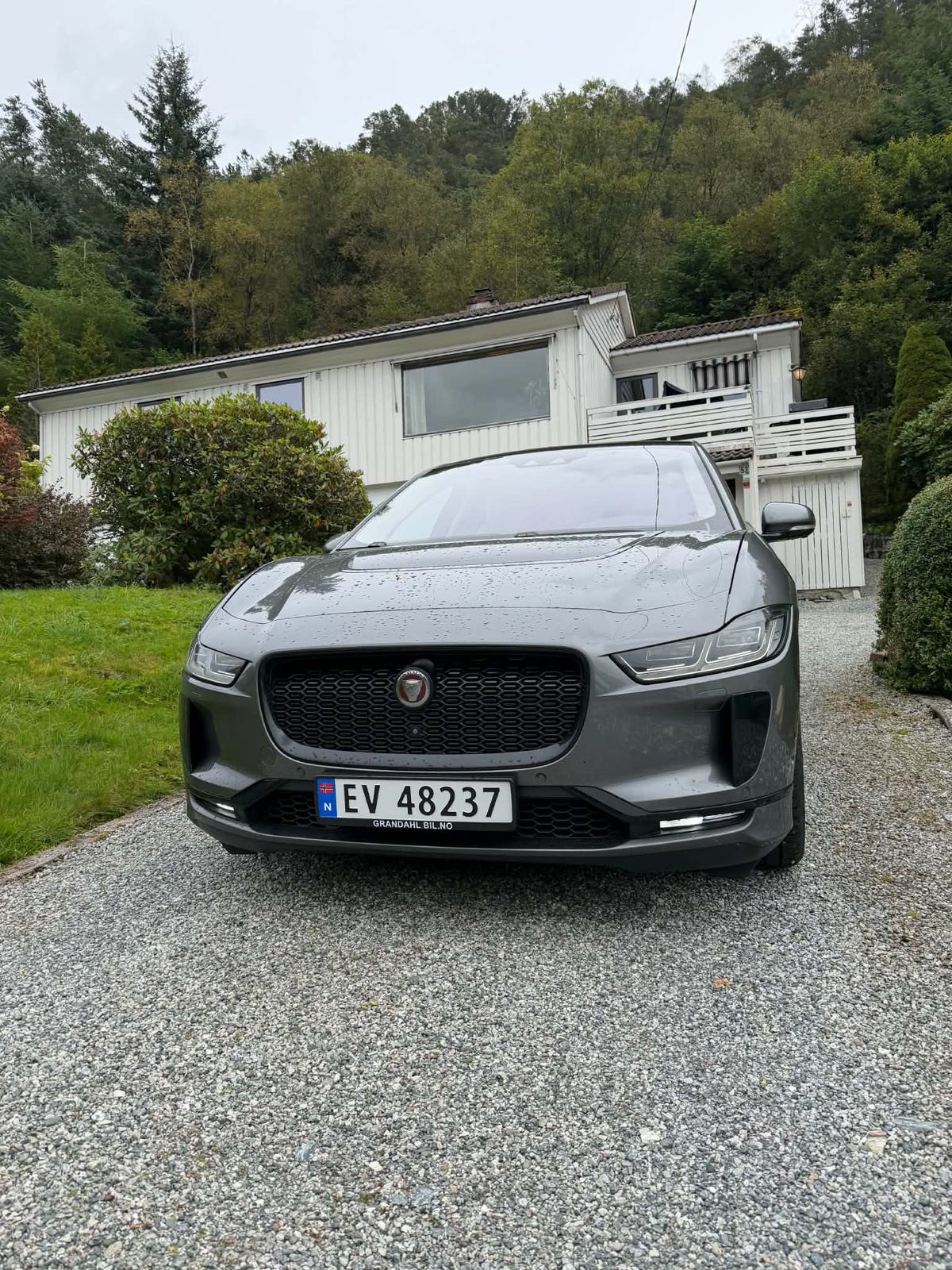Jaguar I-PACE