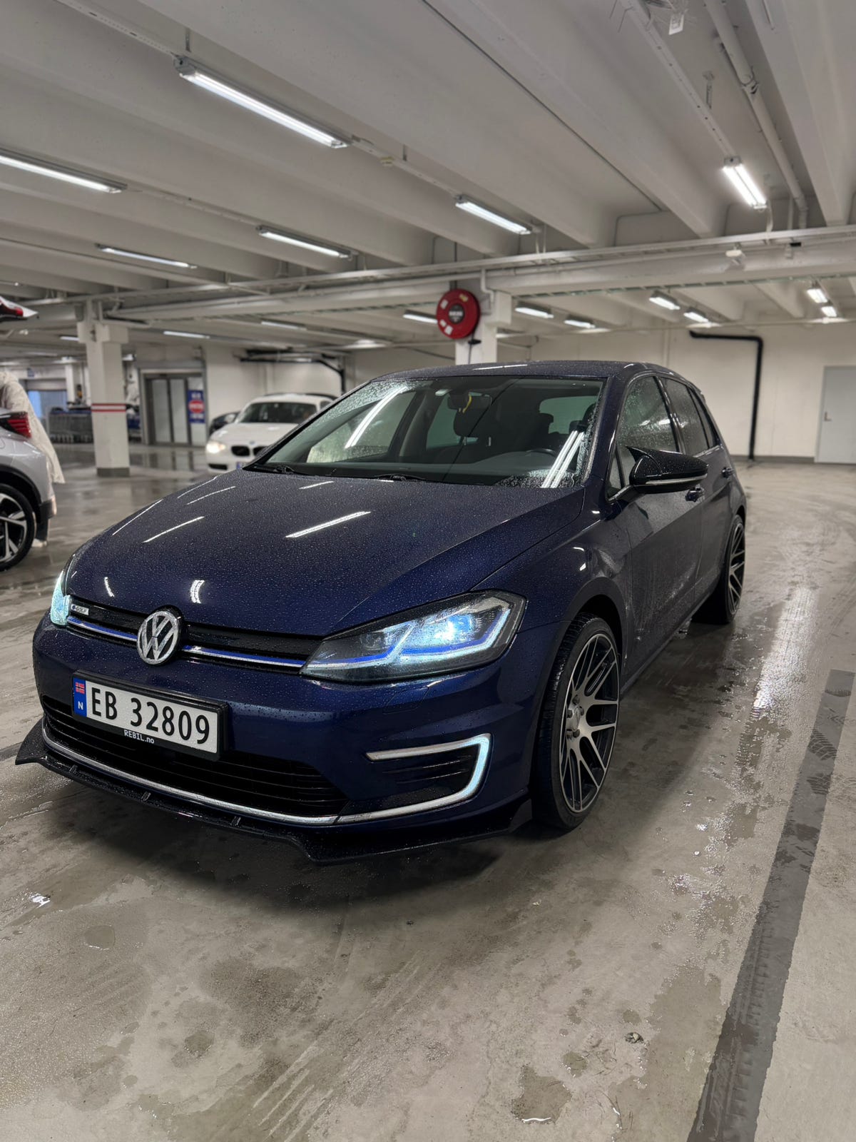 Volkswagen e-Golf VII