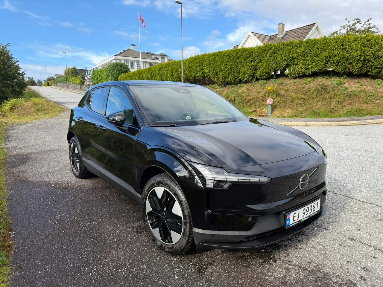 Volvo EX30