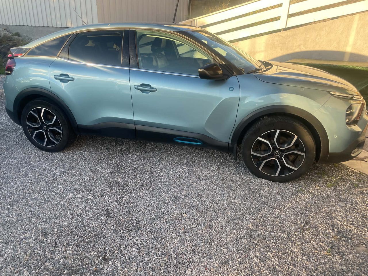 Citroen E-C4