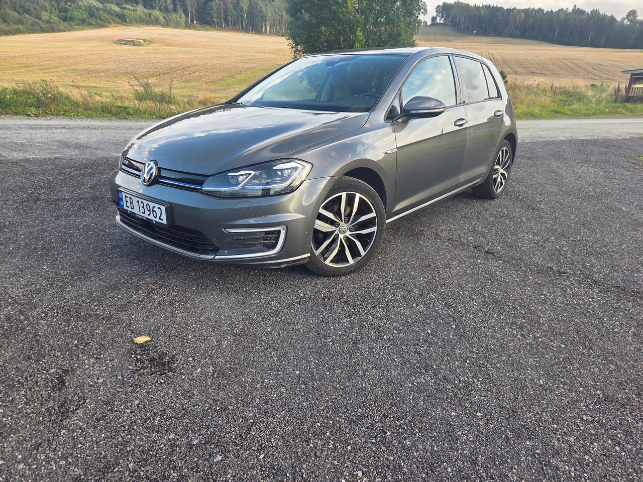 Volkswagen e-Golf VII