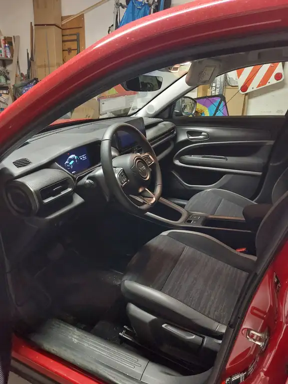 Jeep Avenger full-electric Longitude fwd 156cv auto