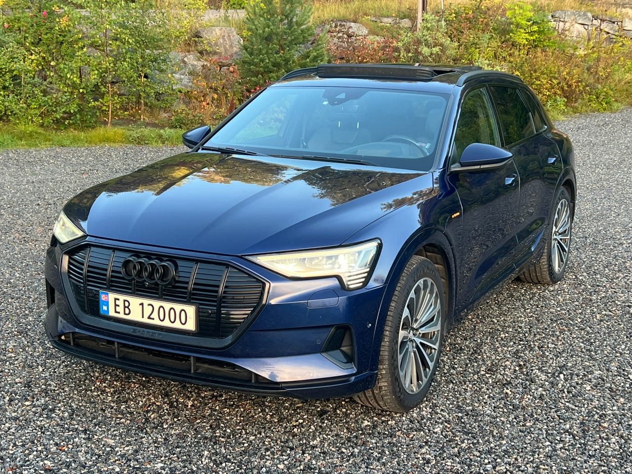 Audi e-tron