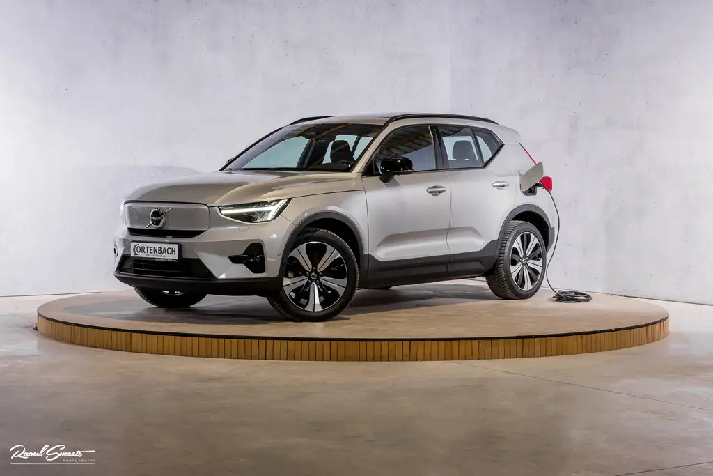 Volvo XC40 Recharge Ultimate 70 kWh | Panoramadak | Harman Ka