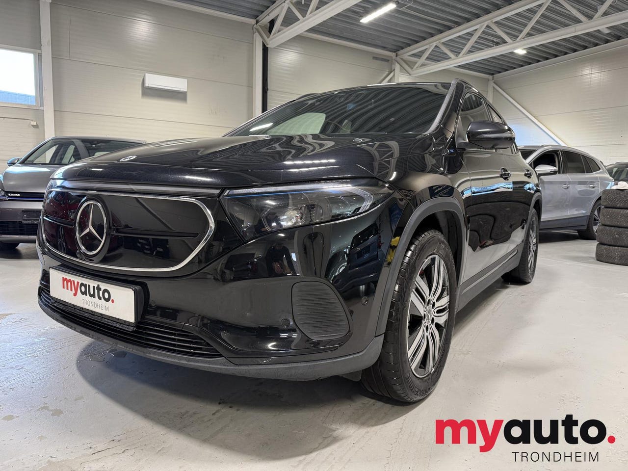 Mercedes-Benz EQA300