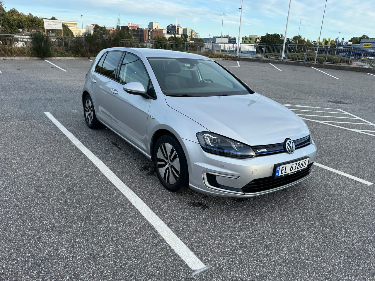 Volkswagen e-Golf VII