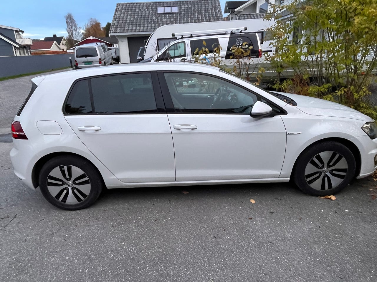 Volkswagen e-Golf VII