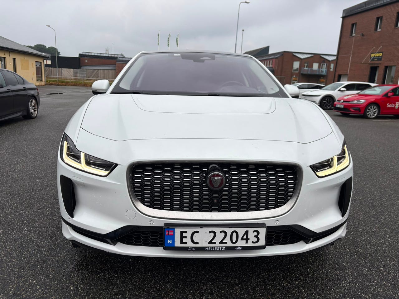 Jaguar I-PACE