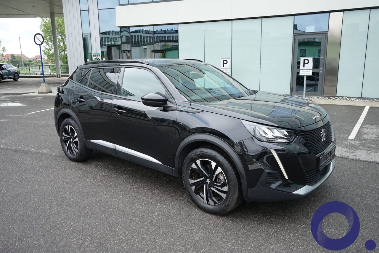 Peugeot e-2008