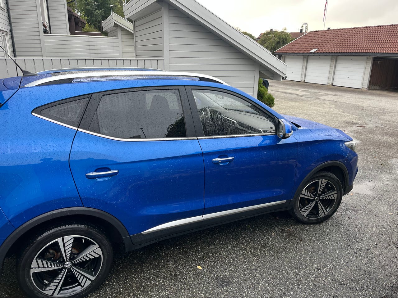 MG ZS EV