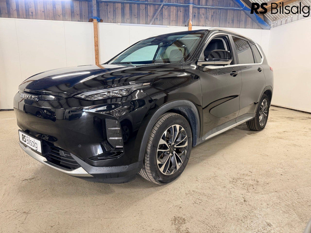 Maxus Euniq 6