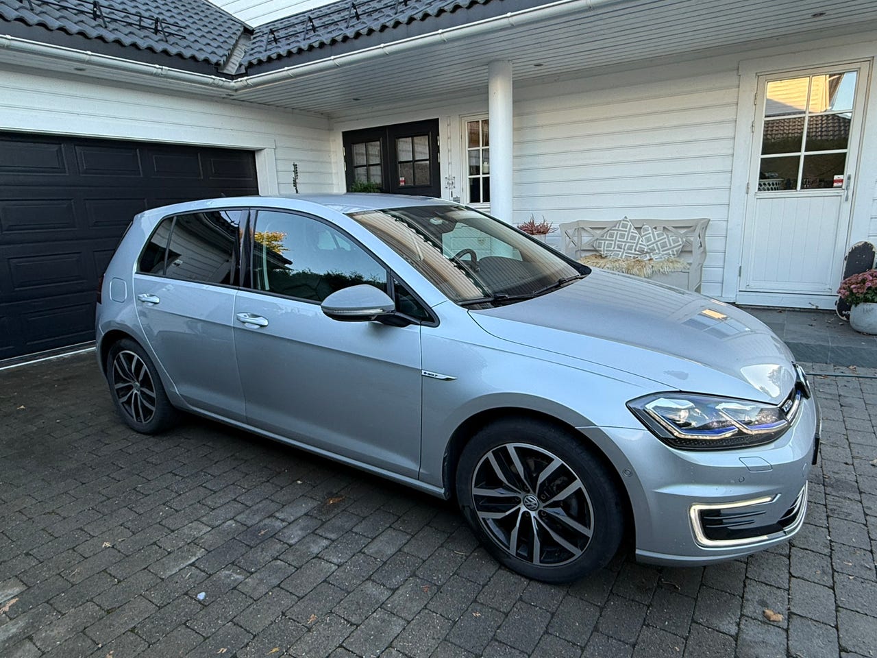 Volkswagen e-Golf VII
