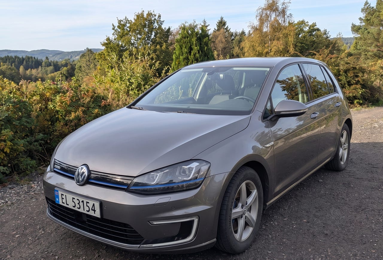 Volkswagen e-Golf VII