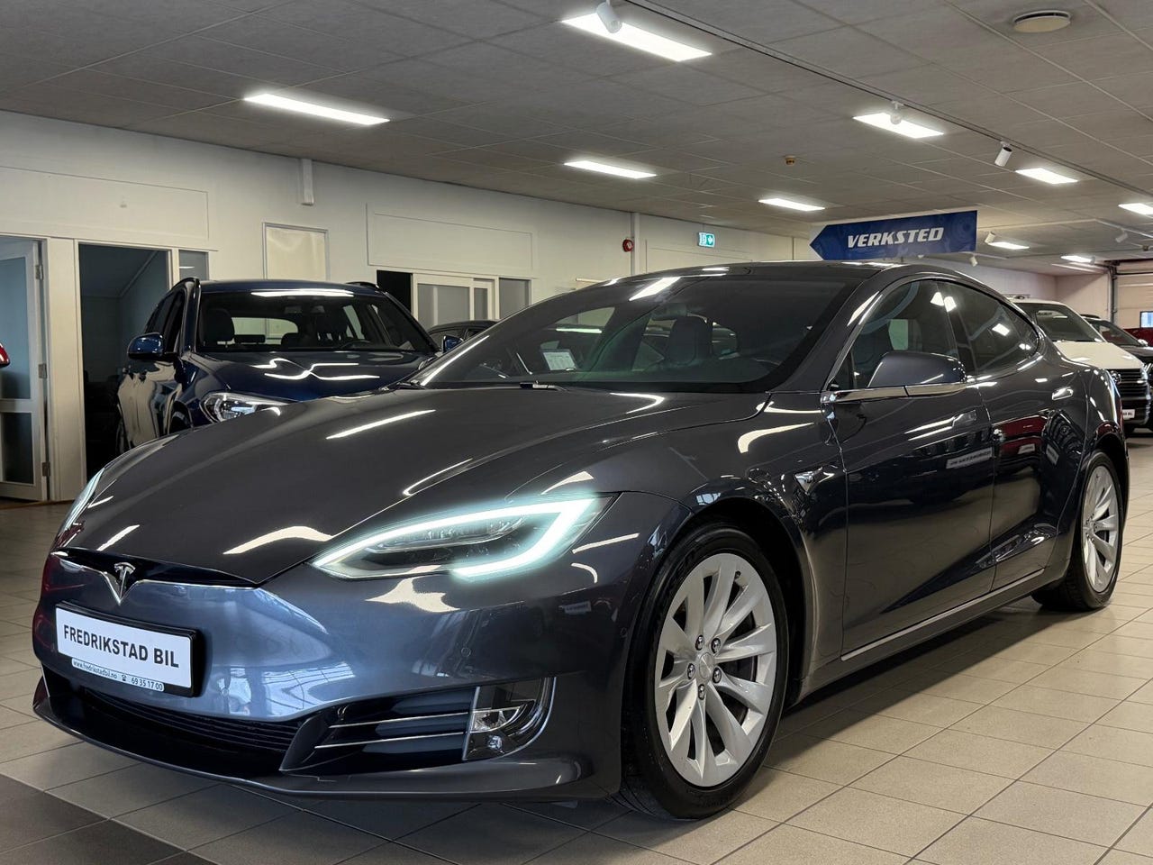 Tesla Model S