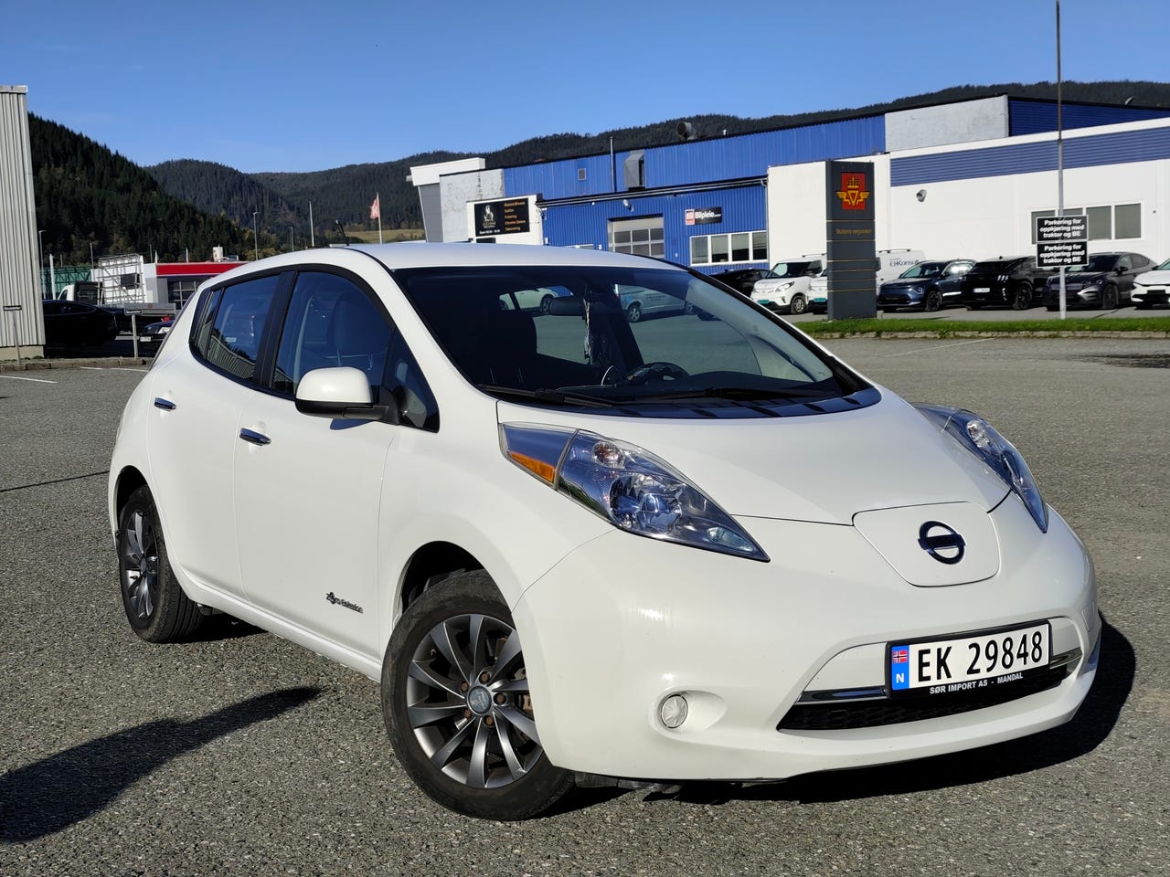 Nissan Leaf