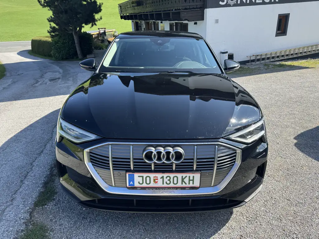 Audi e-tron 50 quattro 71kWh